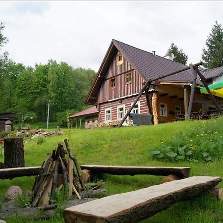 Maushaus Villa Rudník Buitenkant foto