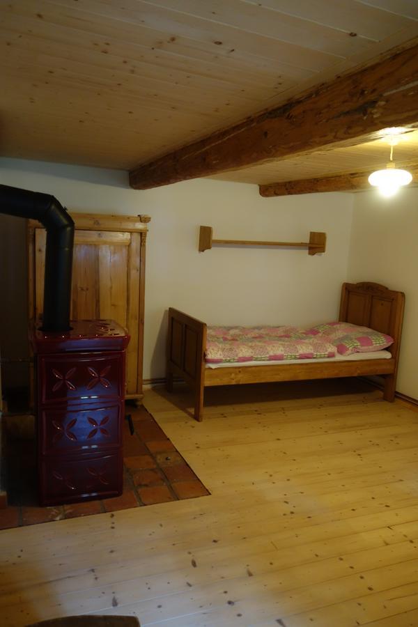 Maushaus Villa Rudník Buitenkant foto