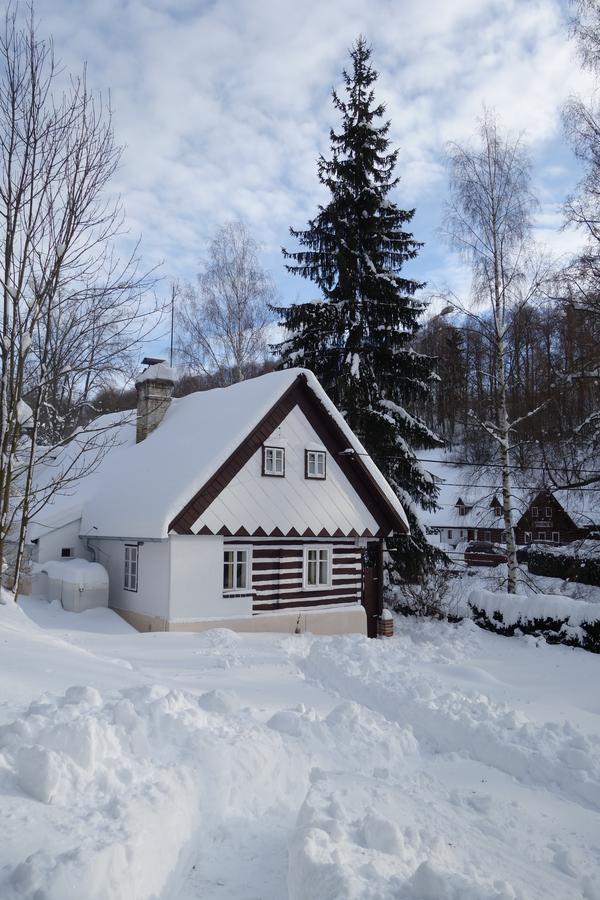 Maushaus Villa Rudník Buitenkant foto